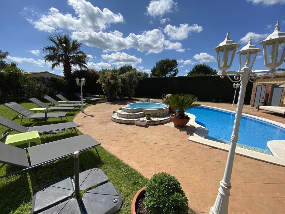 La Villa Du Golf Peralada Buitenkant foto